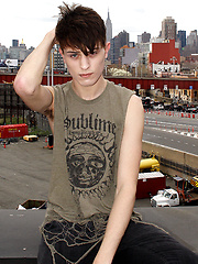 Frankie V. Goes to New York City - softcore,solo,twinks