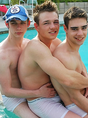 Kenny Gets Double Cream - anal,cumshots,facial,groupsex,hardcore,oral,threesome,twinks,pool,wet,american