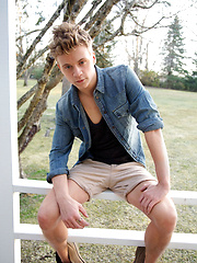 Max Ryder is in many ways the perfect CockyBoy - jackoff,masturbation,blonde,solo,twinks