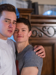 Introducing Tyler Sweet - 
					anal,bareback,hardcore,oral,rimming,twinks,brunette,american
				